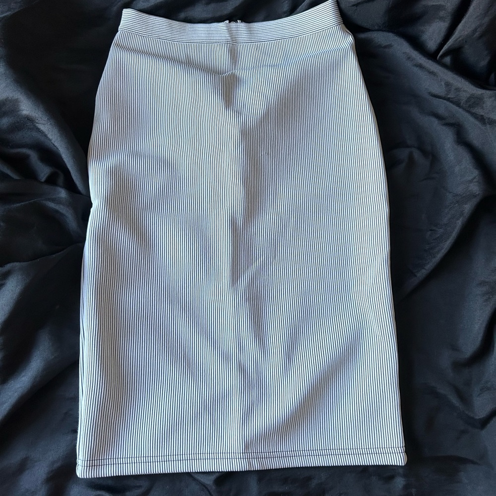 TOPSHOP Black & white ribbed stripe pencil skirt